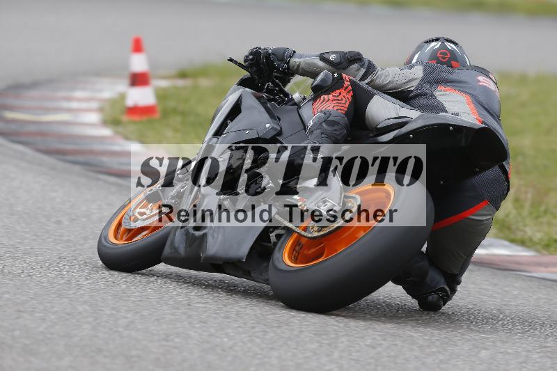 /13 22.04.2024 Plüss Moto Sport ADR/Einsteiger/1